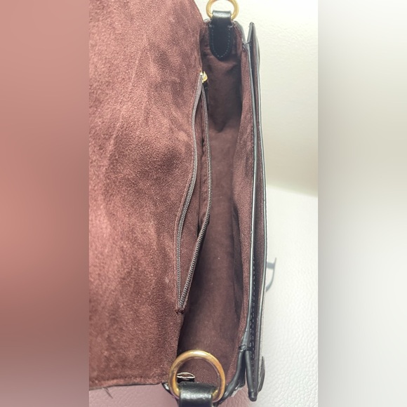 Coach Elegant Black Leather Women's Bag Crossbody - Picture 7 of 11